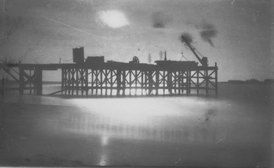 Antiguo muelle de La Paloma a la luz de la luna